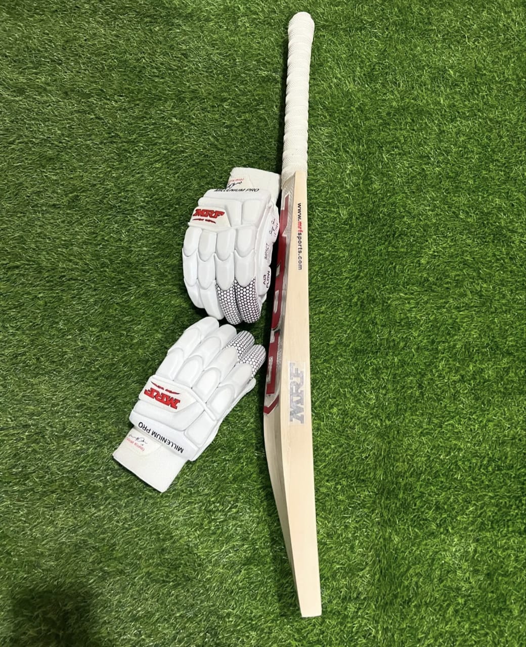 MRF King Edition Cricket Bat